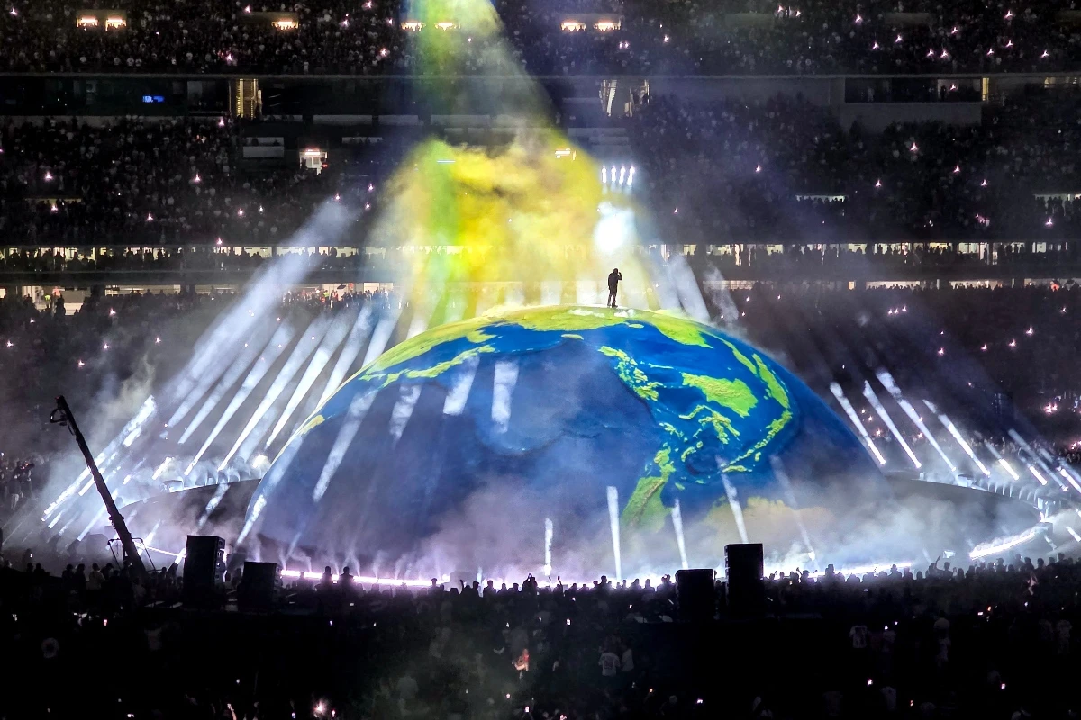 Kanye West performs to 118,000 in Turkiye despite bans elsewhere