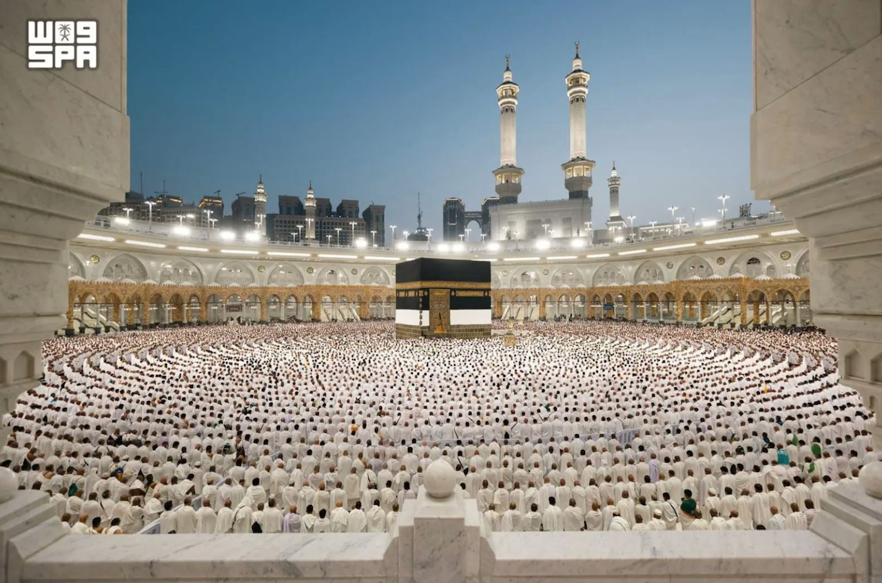 The ministry recently announced the new Umrah season calendar, which outlines the schedule and electronic services linked to visa issuance, contracting, and welcoming pilgrims. (SPA)