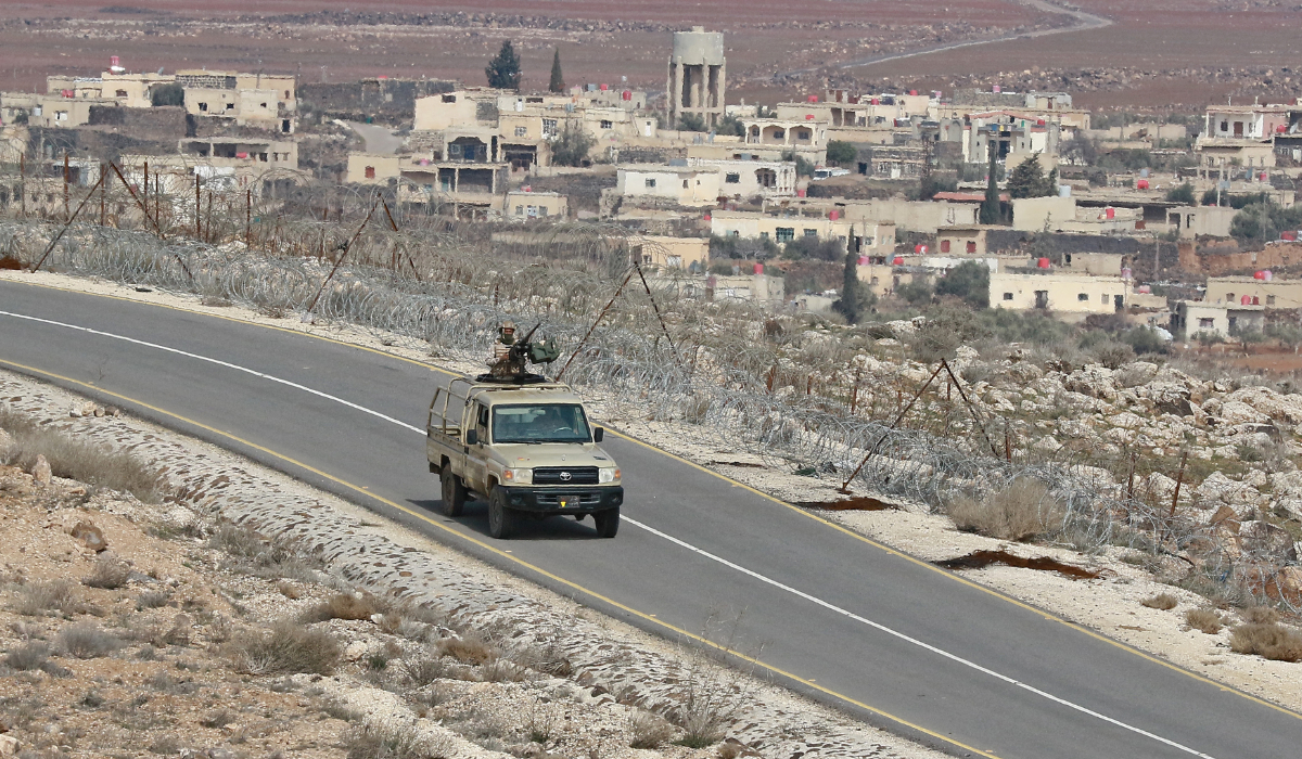 A picture taken during a tour origanized by the Jordanian Army shows soldiers patrolling along the border with Syria. (AFP file photo)
