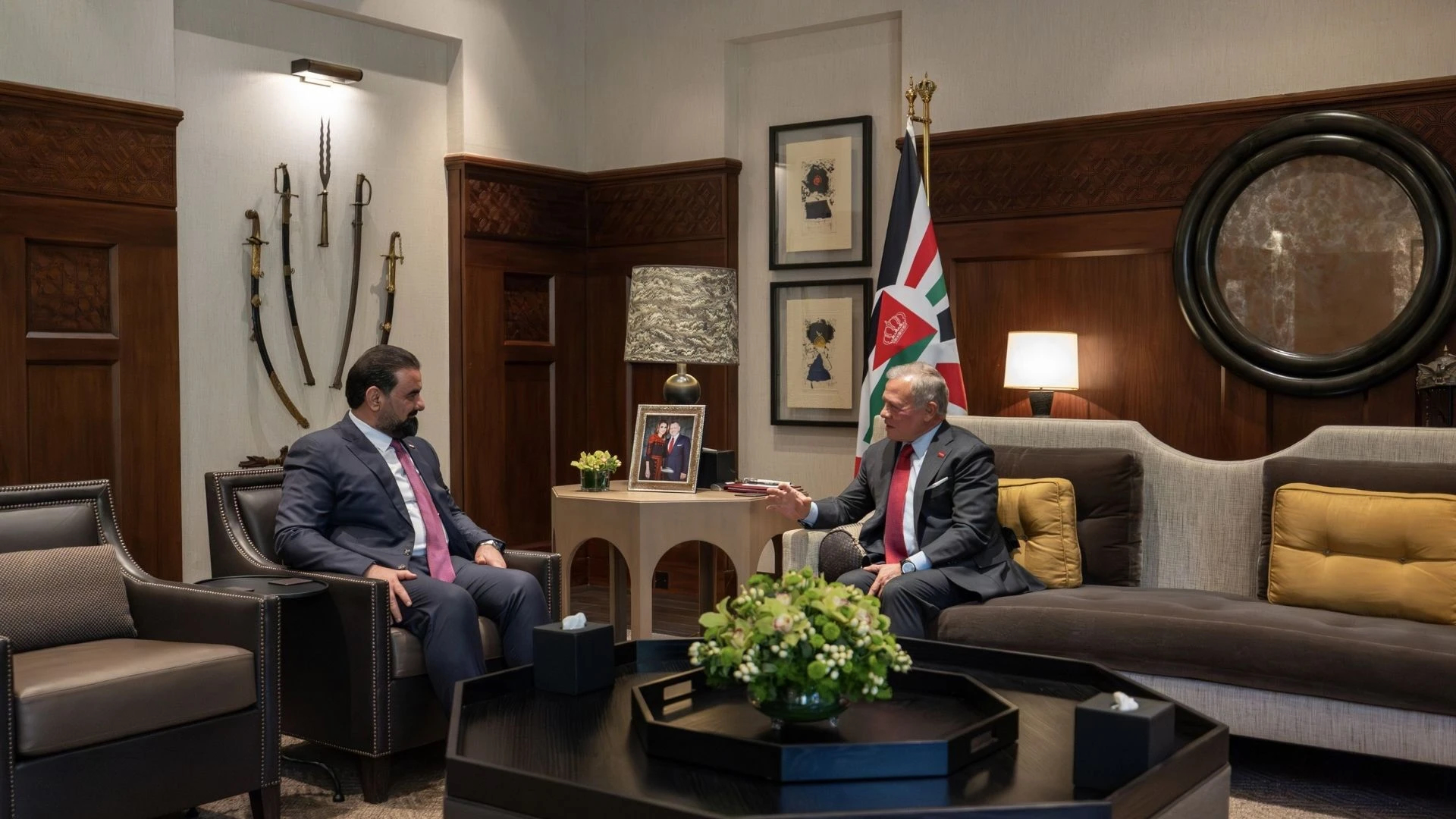 King Abdullah of Jordan discussed regional developments with Iraqi parliament speaker Haibat Al-Halbousi on Sunday at Al-Husseiniya Palace in Amman. (Petra)