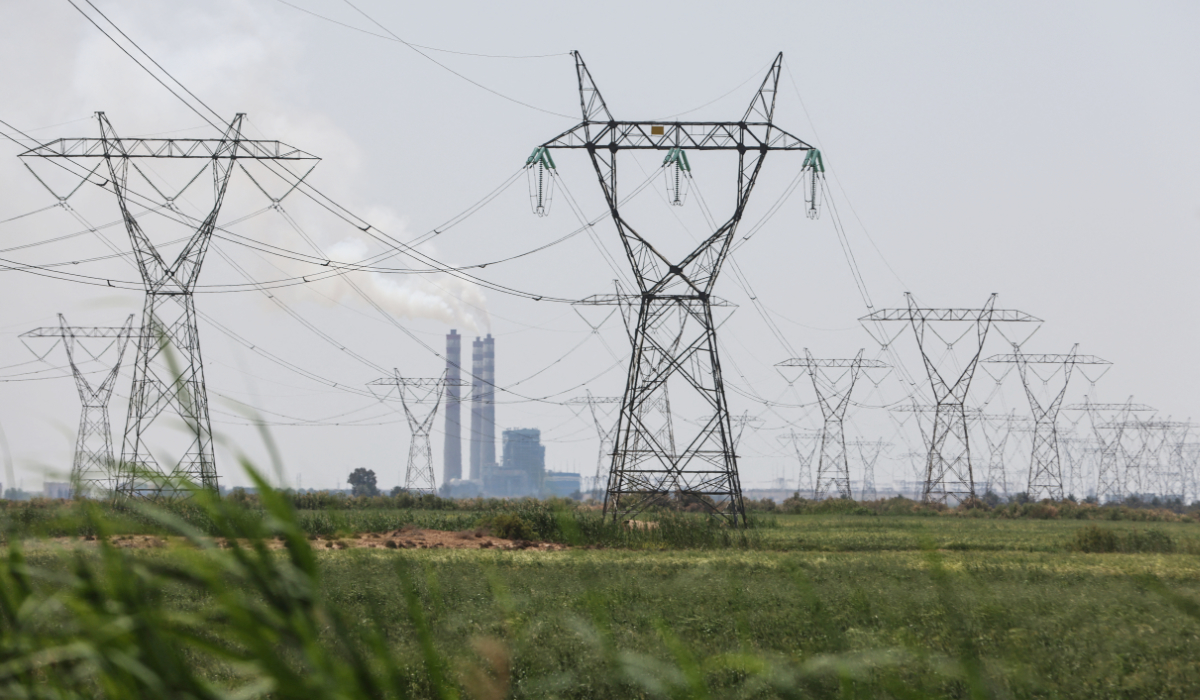 A photograph shows the Al-Zubaidiya power station near the city of Kut in southern Iraq on April 14, 2026. (AFP)