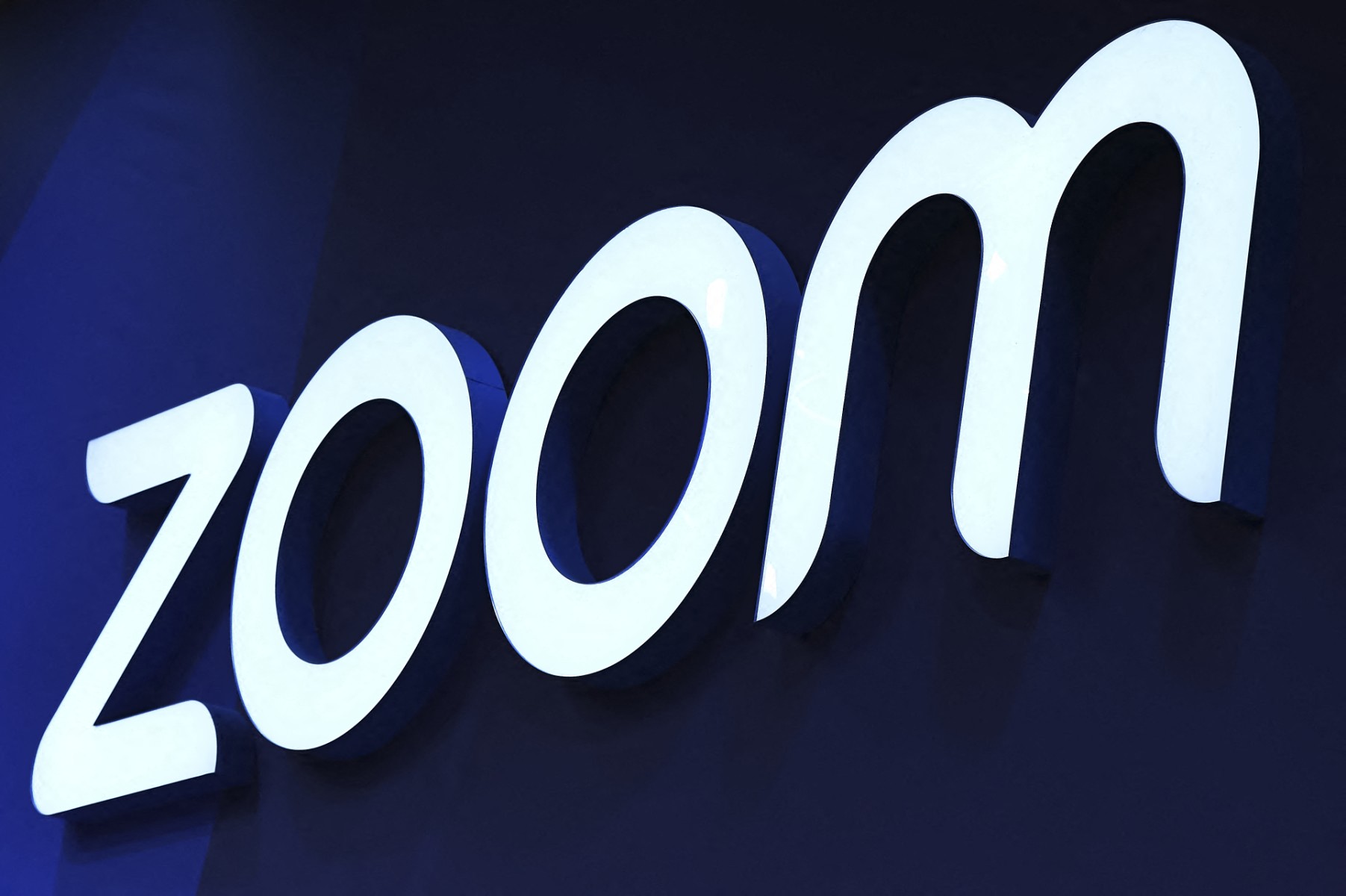 Zoom opens new Saudi data center in local digital infrastructure push