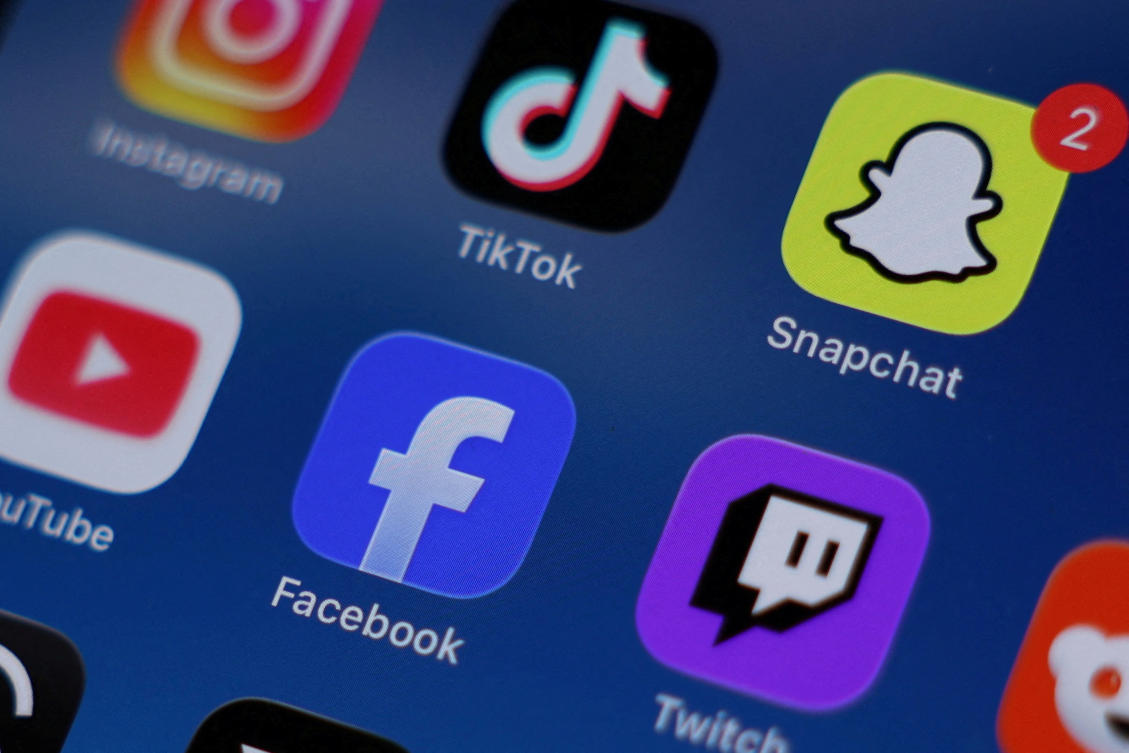 Social networks, online video outweigh traditional media in 2026