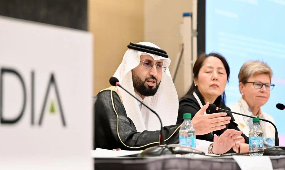 SFDA CEO participates in DIA global annual meeting