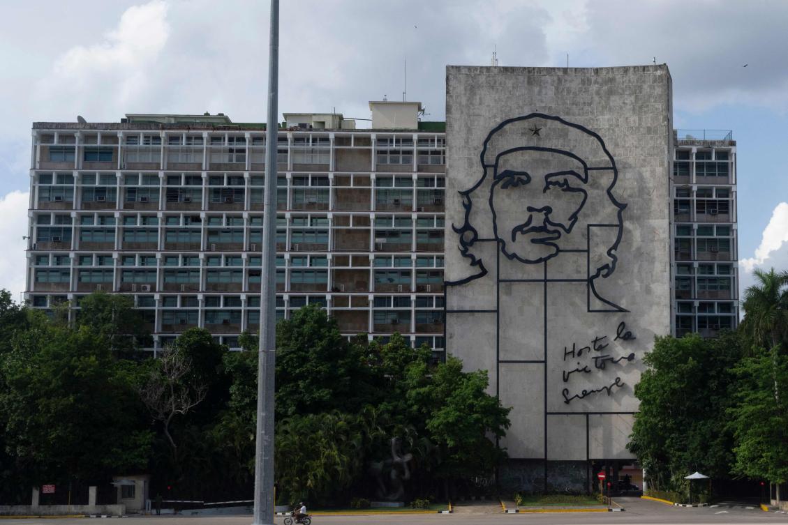View of the Ministry of the Interior building bearing an image of Ernesto “Che” Guevara, an Argentine-born revolutionary, at Revolution Square in Havana, June 17, 2026. (AFP)