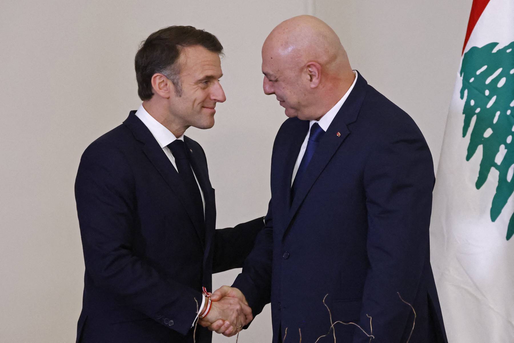 Above, France’s President Emmanuel Macron, left, with his Lebanese counterpart Joseph Aoun at the presidential palace in Baabda on Jan. 17, 2025. (AFP)