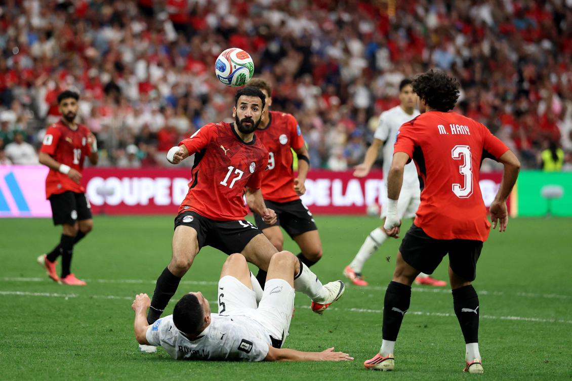 Mohanad Lashin of Egypt competes for the ball against Michael Boxall of New Zealand during their FIFA World Cup 2026 Group G match at BC Place Vancouver on Jun. 21, 2026 in Vancouver, British Columbia. (AFP)