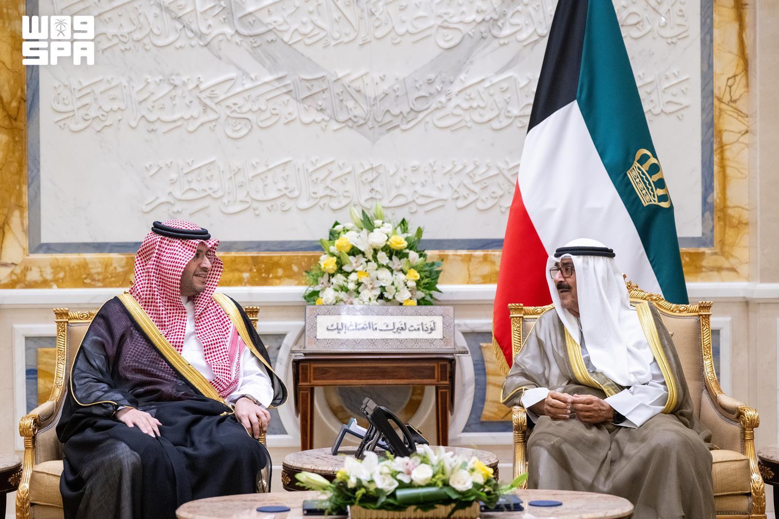 Prince Turki bin Mohammed bin Fahd, minister of state and member of the Council of Ministers of Saudi Arabia, met with Kuwaiti emir Sheikh Mishal Al-Ahmad Al-Jaber Al-Sabah. (SPA)