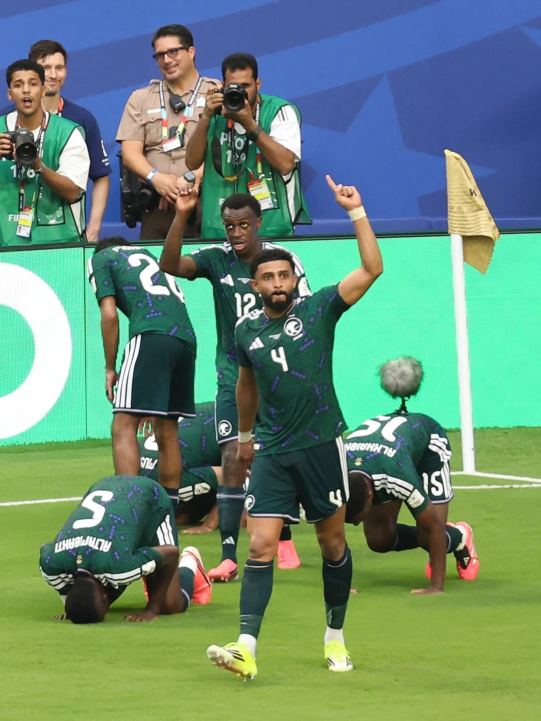 In evening temperatures of more than 30C and energy-sapping humidity, both teams struggled to create much in front of goal early on. (AFP)