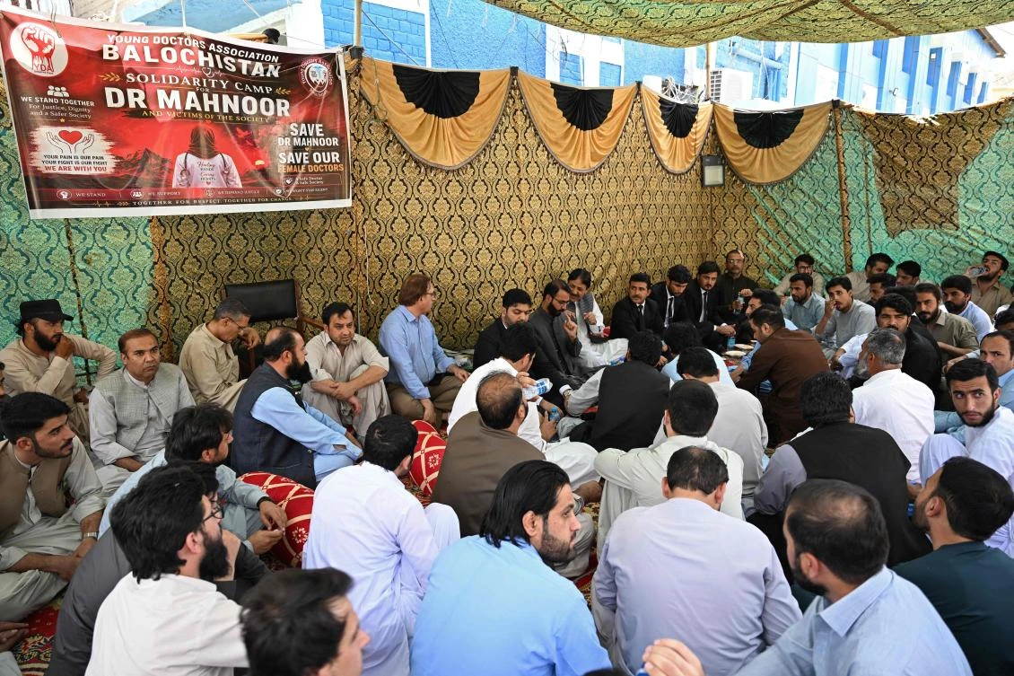 Acid attack on woman doctor sparks fear, protests in Pakistan