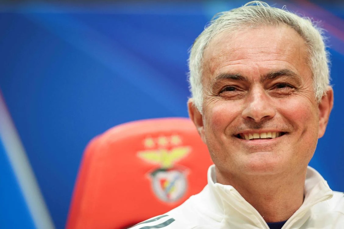 Mourinho named Real Madrid coach on three-year deal