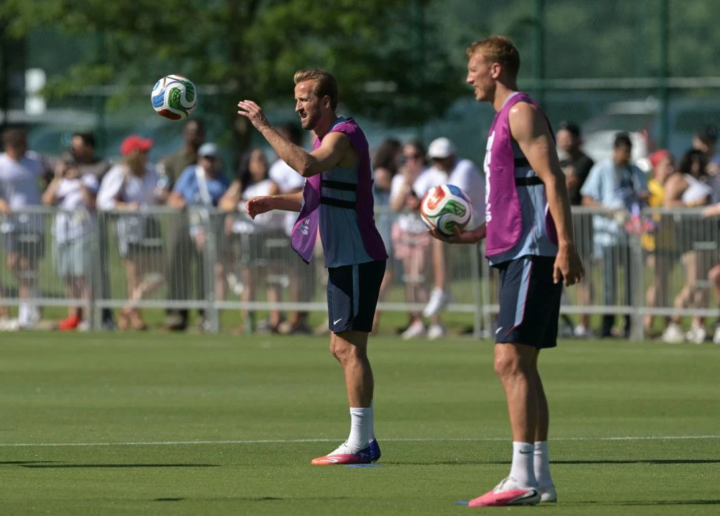 England’s forward Harry Kane and defender Dan Burn attend a training session ahead of England’s 2026 World Cup tournament Group L match against Croatia at Swope Soccer Village in Kansas City on Jun. 13, 2026. (AFP)