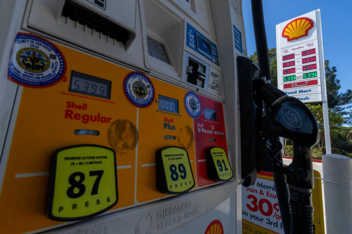 Trump calls for probe into gasoline price ‘gouging’