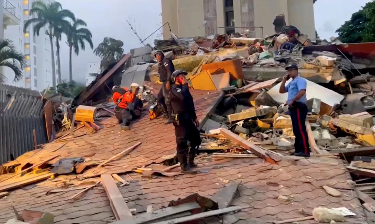 Back-to-back powerful earthquakes hit Venezuela, causing widespread damage