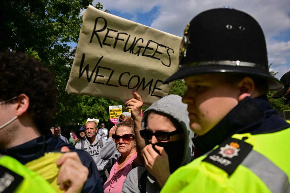 UK to expand refugee sponsorship schemes