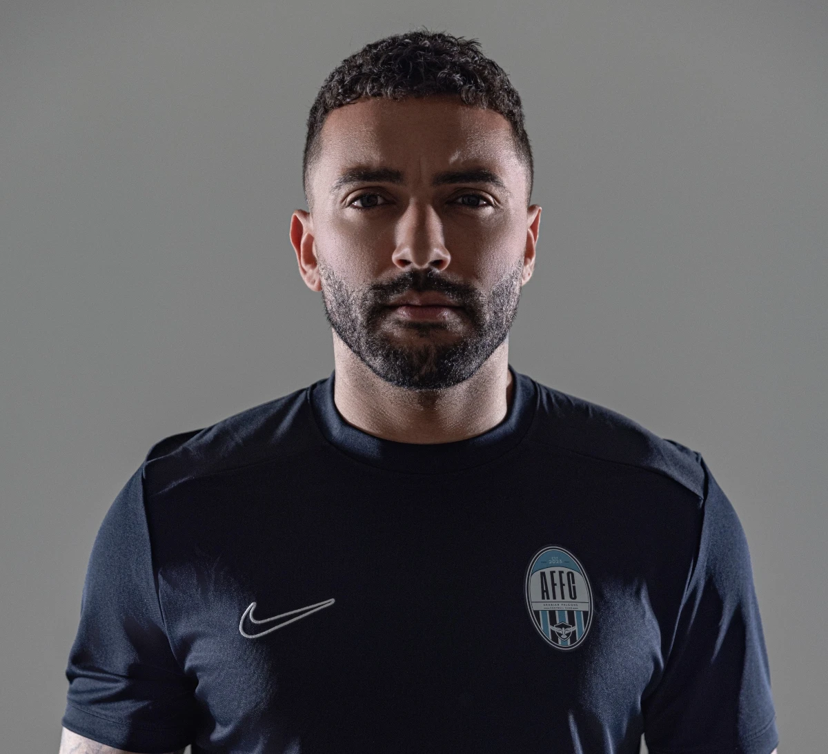 Arabian Falcons manager Shelvey unveils Premier League winner Danny Simpson as first signing