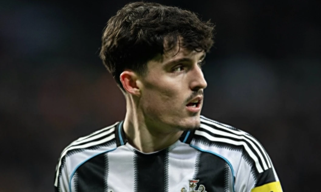 Newcastle defender Tino Livramento has undergone minor surgery after suffering a calf injury and is expected to return during pre-season, the Premier League club said on Tuesday. (X/@MatchDCentral)