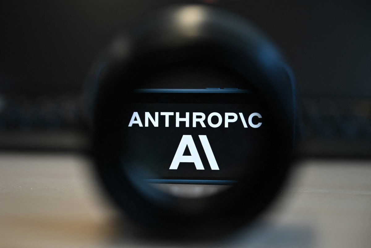 US government lifts restrictions on powerful AI models, Anthropic says