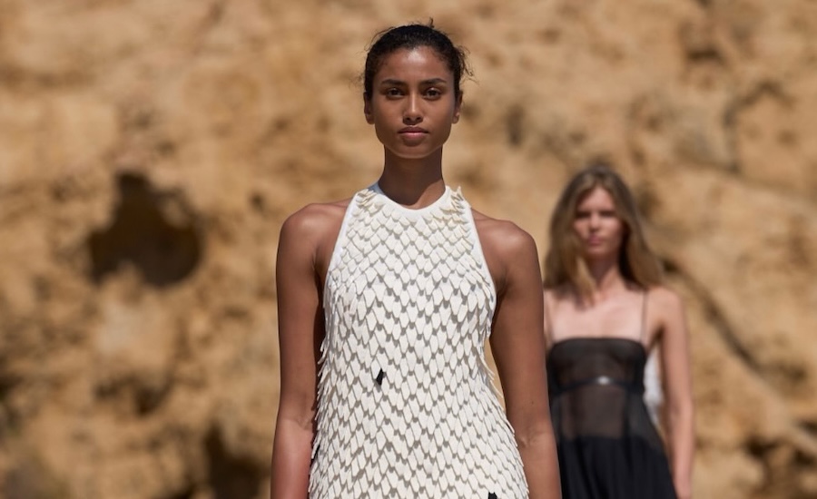 Dutch Moroccan Egyptian model Imaan Hammam took to the runway at Jacquemus’ highly anticipated “Le Bonheur” fashion show, staged on the rocky Ile de la Pietra in Corsica. (Instagram)