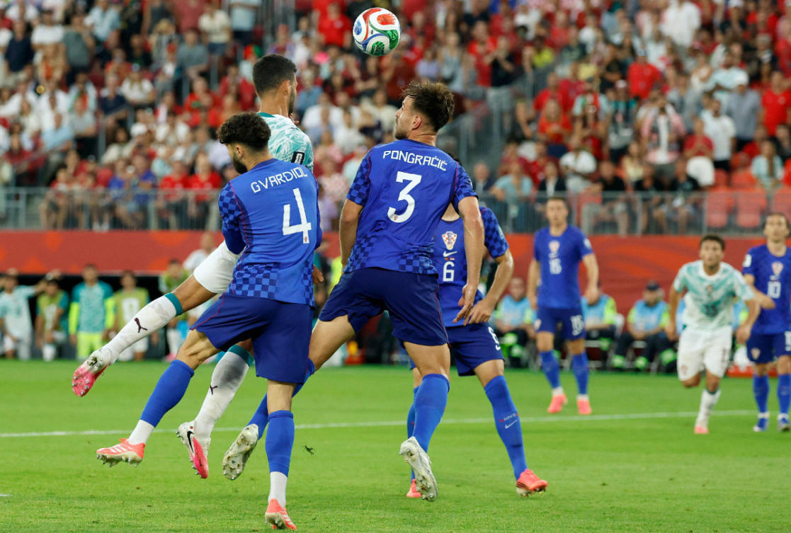 Portugal defeat Croatia 2-1 to reach World Cup last 16