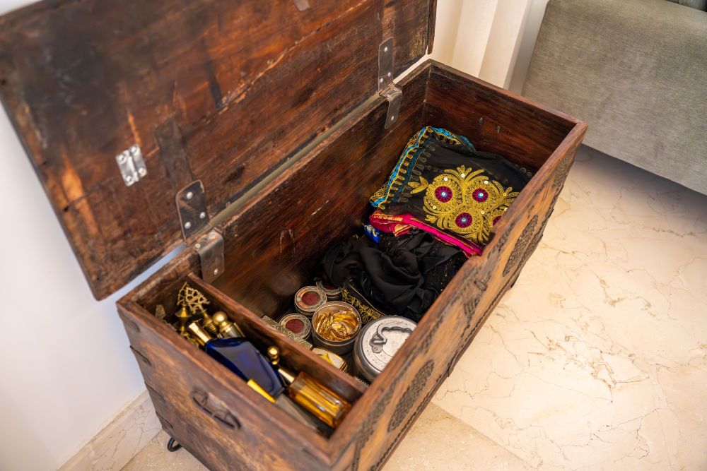 Saudi host opens home to give visitors a taste of local life