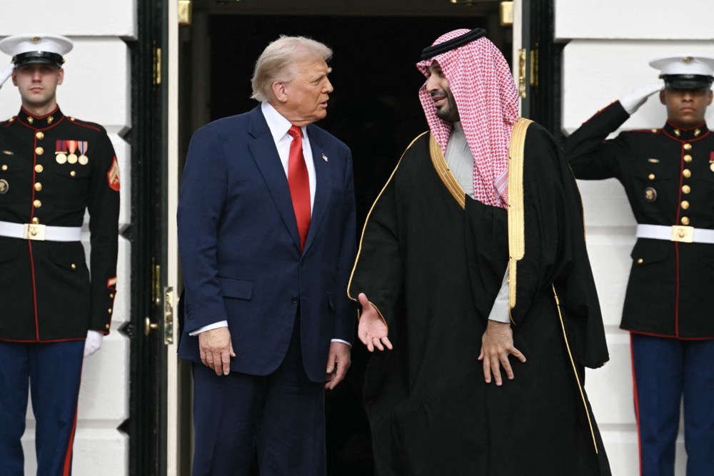 Saudi crown prince, Trump discuss US-Iran talks, Gulf security