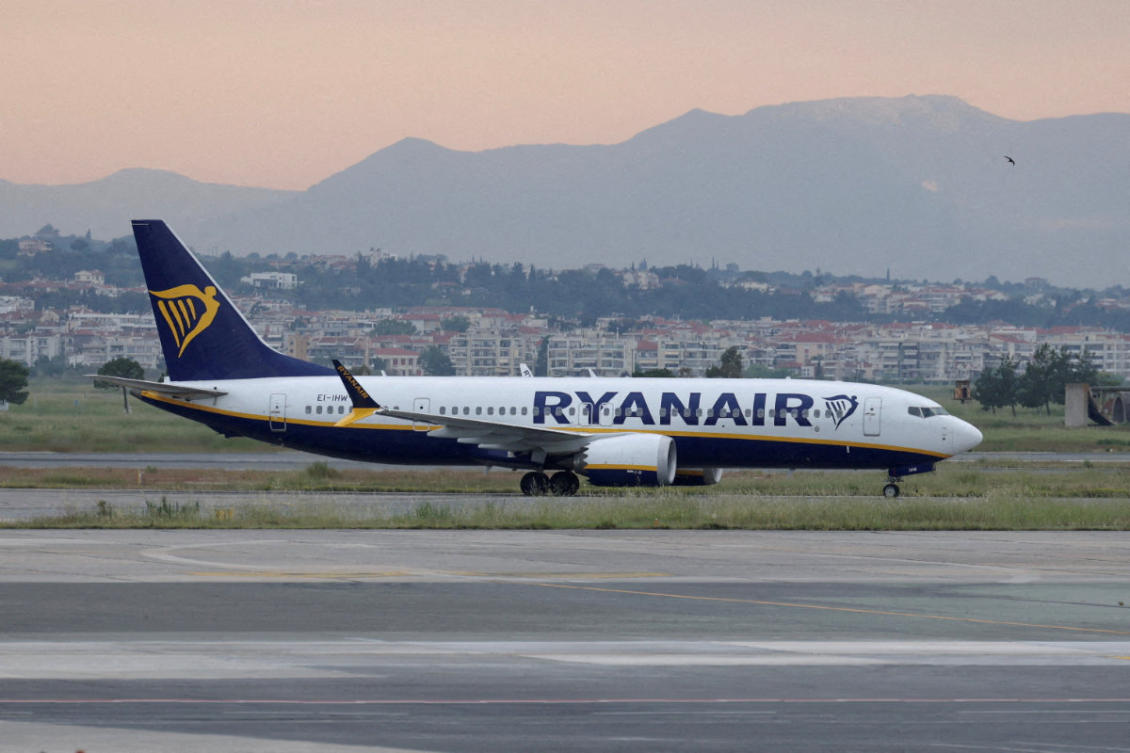 A Ryanair plane on a tarmac of Makedonia airport in Thessaloniki, Greece, on May 7, 2026. (Reuters/File Photo)