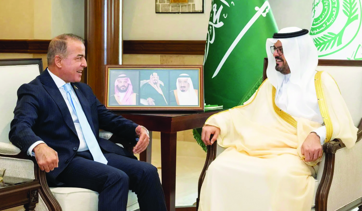 Makkah deputy governor receives Consul General of Iraq