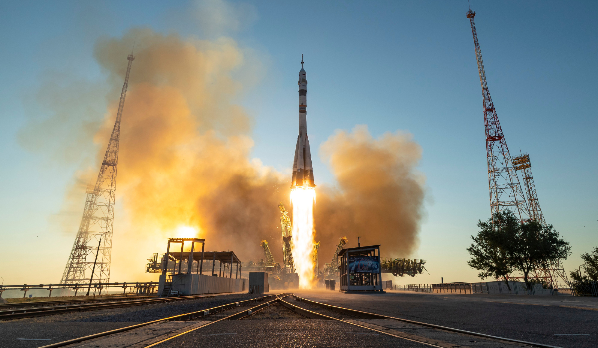 US-Russian crew arrives at the International Space Station for 8-month mission