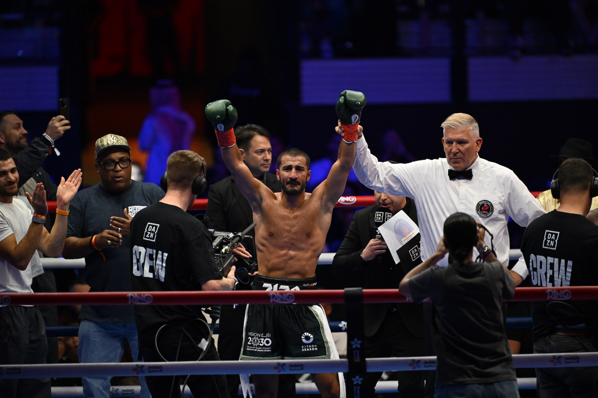 Ziad Almaayouf celebrates winning his bout against Mexico's Frank Mango at The Comeback in Jeddah (Arab News/ Ali Khamaj)