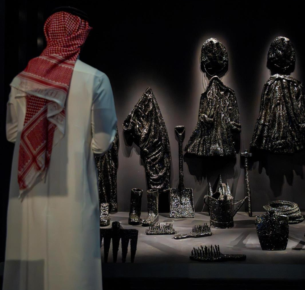 The museum features more than 350 modern and contemporary artworks by over 170 Saudi and international artists from more than 30 countries. (SPA)