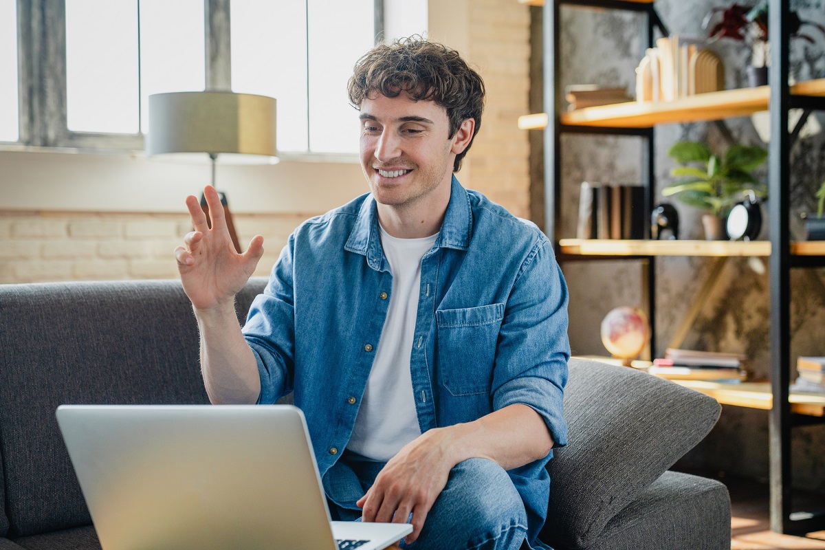 Video calls help families to stay connected, although they cannot replace shared meals, bedtime rituals or the countless small interactions that create a sense of togetherness. (Shutterstock)