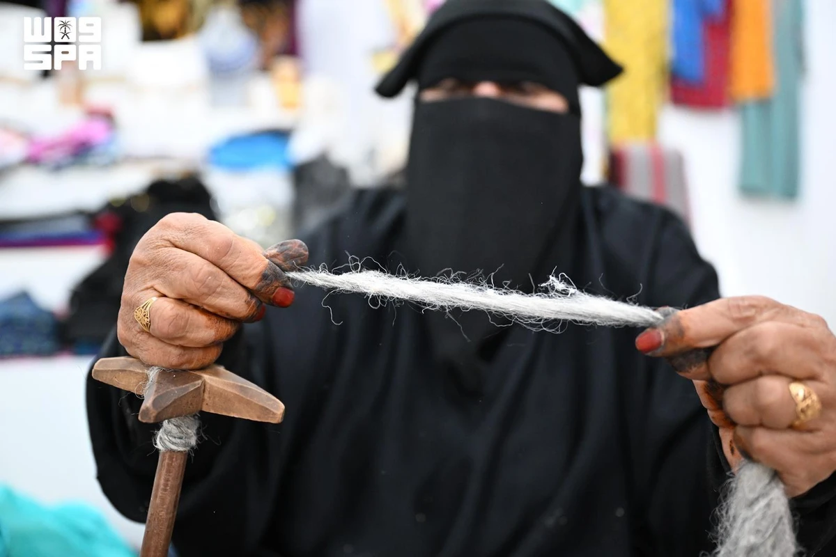 Traditional tools preserve Tabuk’s Sadu weaving heritage