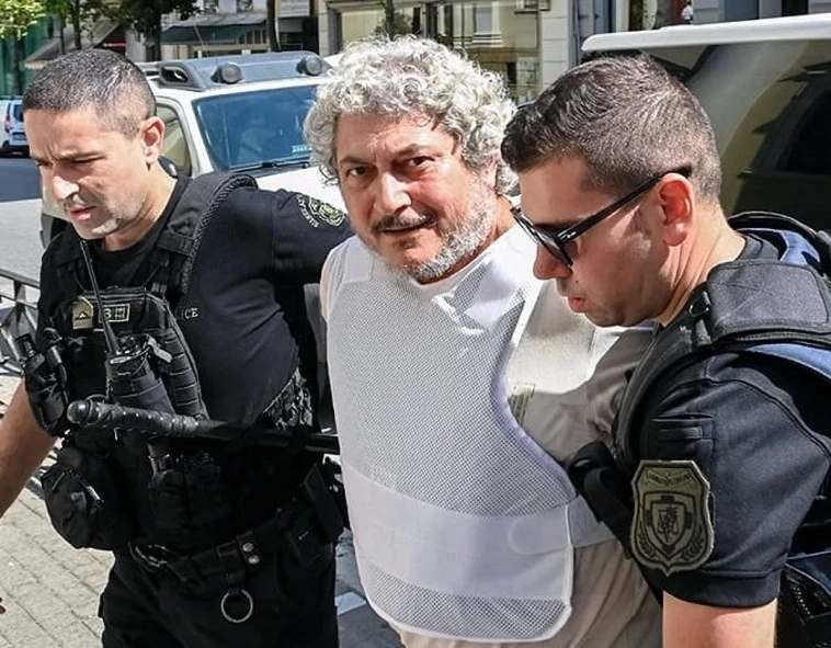 Greece won’t extradite to Australia a fugitive wanted for a 1999 fatal nightclub stabbing