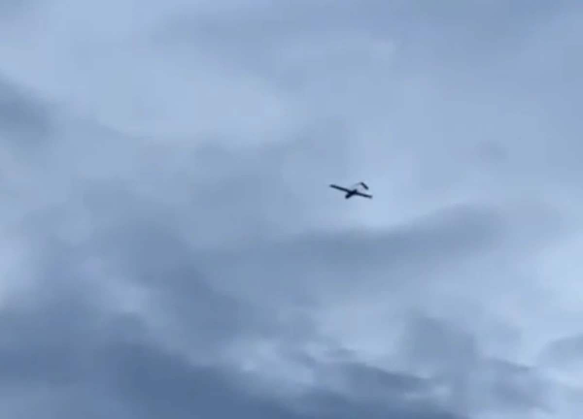 A Ukrainian drone carrying out a long-range attack. (Screengrab/President Zelensky's X)