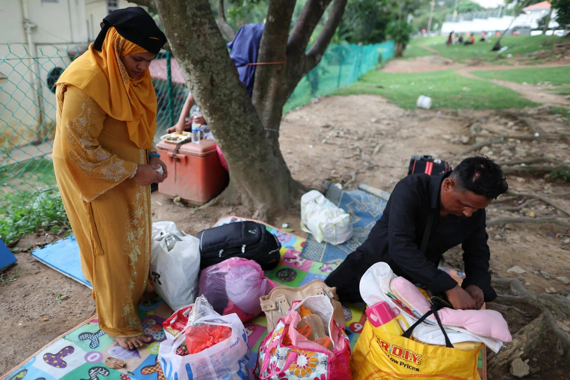 Malaysia detains over 100 Rohingya refugees seeking shelter at UNHCR