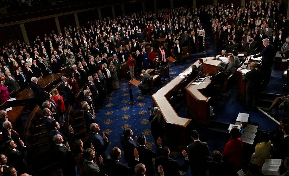 Members of the 118th Congress are sworn in to serve in the U.S. House of Representatives, Washington, Jan. 7, 2023. (Reuters)