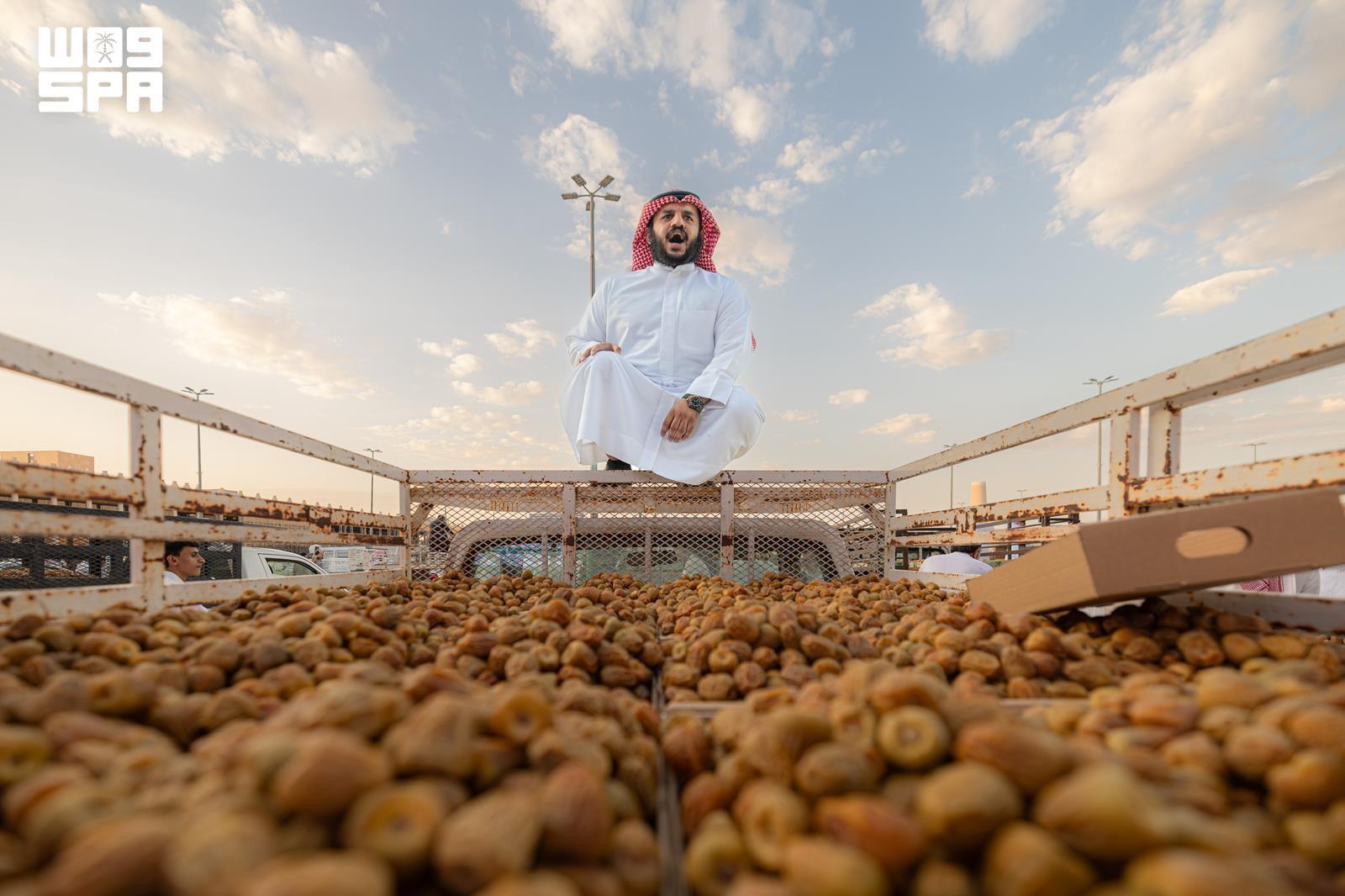 The region is home to more than 11 million palm trees and produces about 578,000 tonnes of dates annually. (SPA)