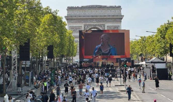 Esports World Cup brings gaming to Paris landmark with Champs-Elysees showcase