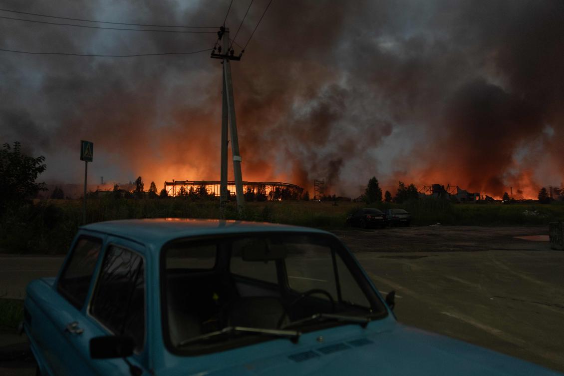 Russia kills 17 in missile strikes on Ukraine, destroys warehouses, logistics