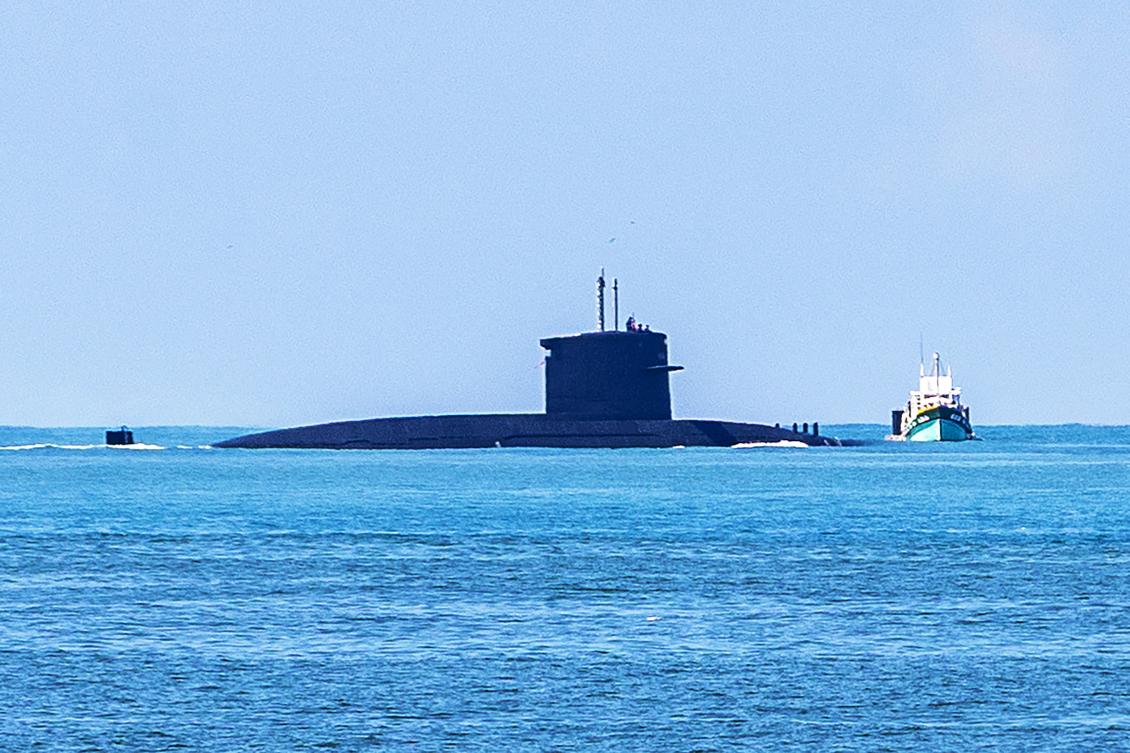 Taiwan begins military drills as China pressure grows
