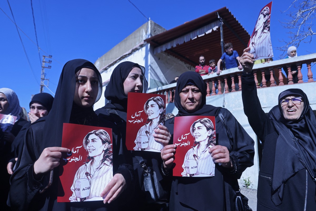 Israeli killing of journalist in Lebanon a war crime: Rights groups