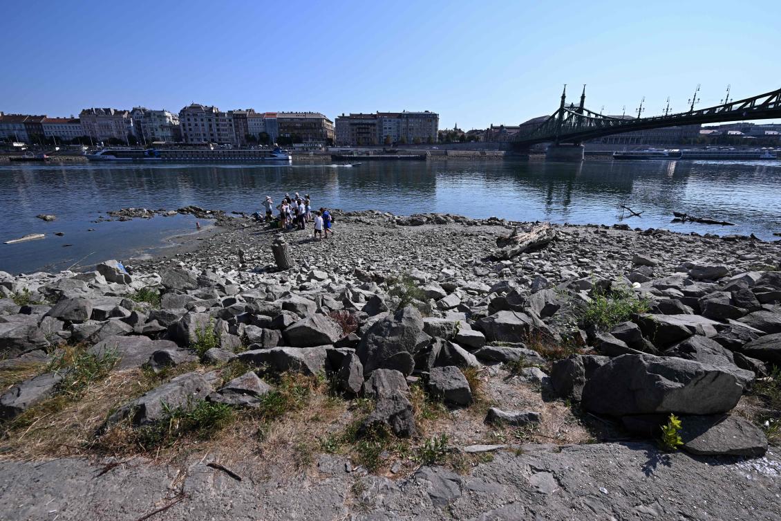 Romania rushes to sink 4 barges in the Danube to keep a nuclear power plant’s second reactor running