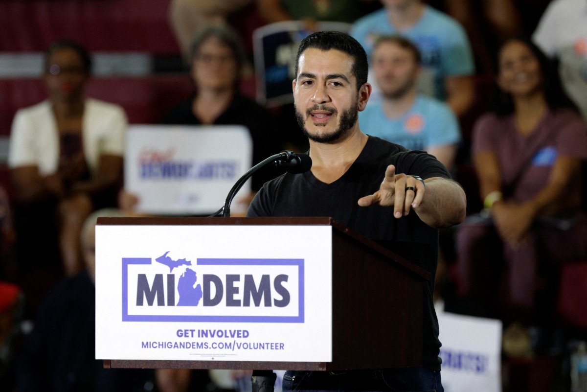 US Democratic Senate candidate from Michigan Abdul El-Sayed speaks during the Michigan Democratic Party General Election Kickoff Rally at Renaissance High School in Detroit, Michigan, on August 7, 2026. ( AFP)