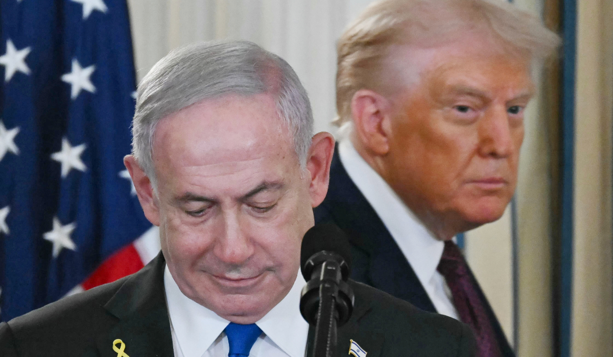US President Donald Trump and Israeli Prime Minister Benjamin Netanyahu (L) arrive for a press conference in the State Dining Room of the White House in Washington, DC on September 29, 2025. (AFP)