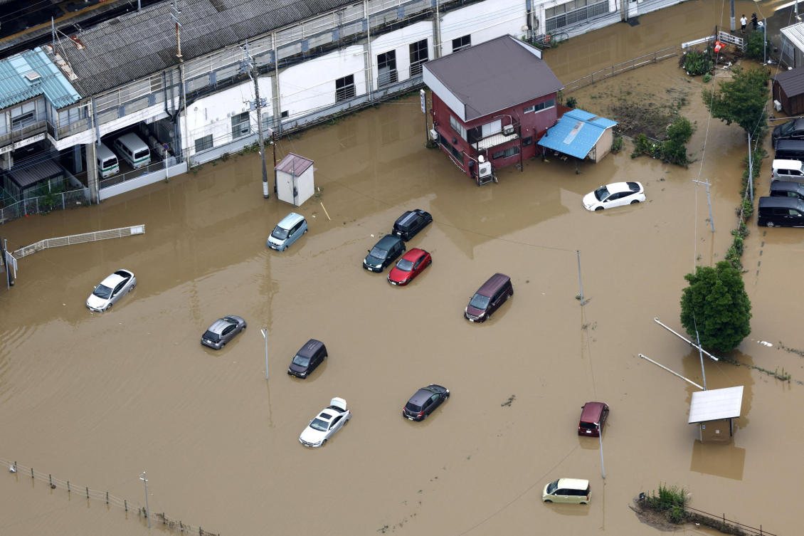 Record-breaking rain floods Chiba east of Tokyo, killing at least 5 people