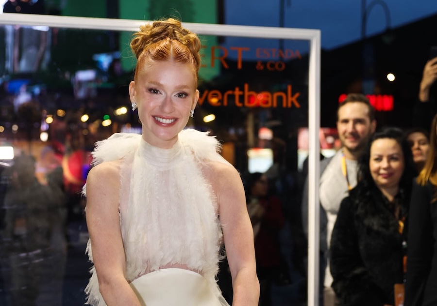 Brazilian actress Marina Ruy Barbosa brought high-fashion glamor to the 54th Gramado Film Festival, arriving on the red carpet in a dramatic haute couture gown by Saudi couture label Ashi Studio. (Instagram)
