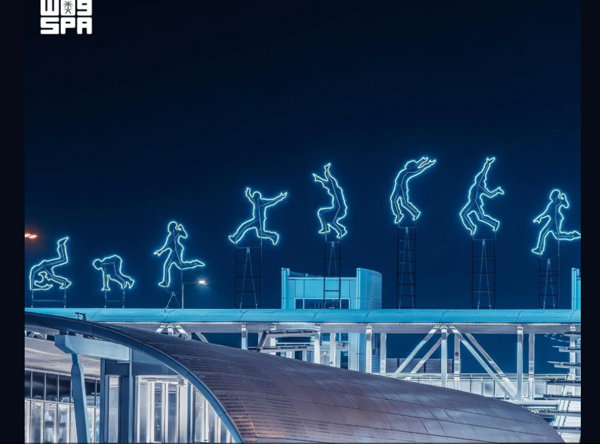 Angelo Bonello’s “Running Beyond” seen in Riyadh at the pedesterian intersection bridge. (SPA)