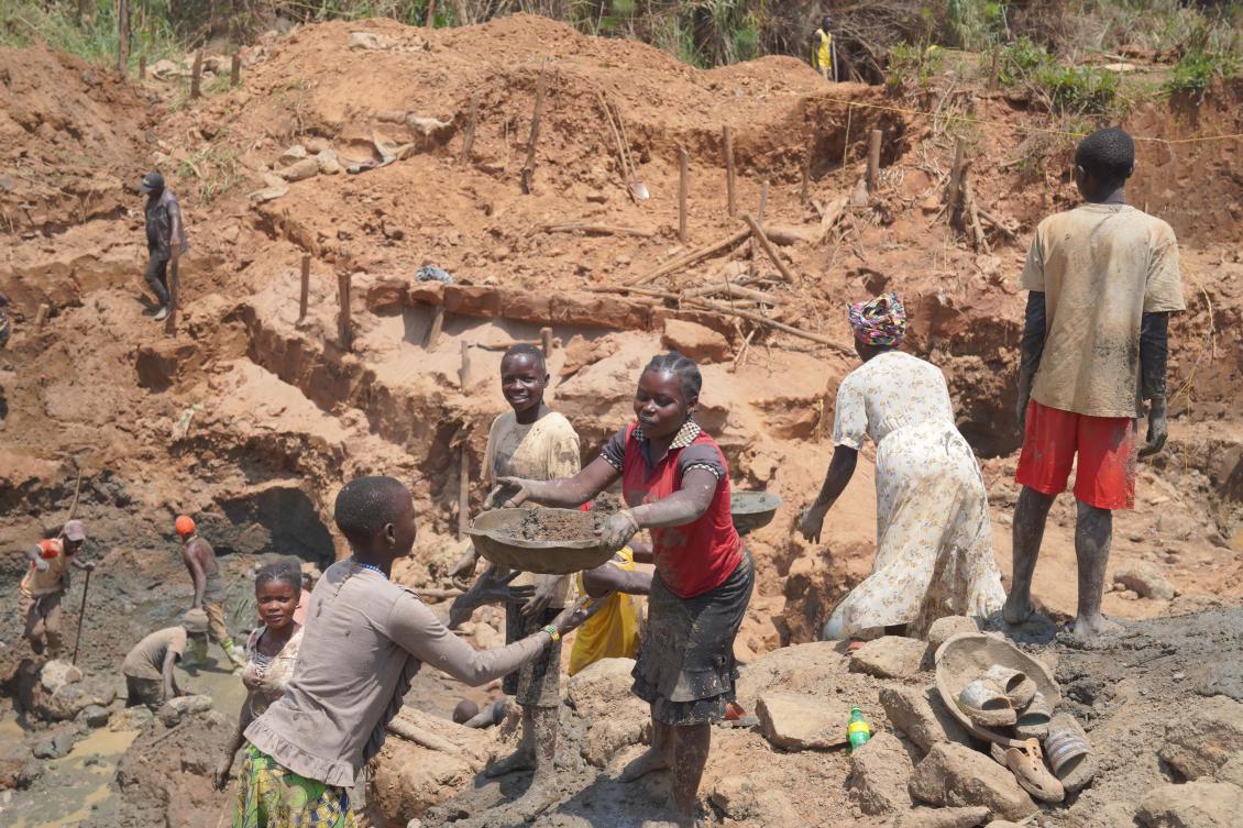 People search for gold at a mining site in Iga-Barrière, Ituri province, eastern Congo, Friday, Aug. 14, 2026. (AP)
