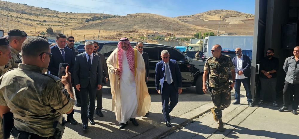 Lebanon and Saudi Arabia relaunched their overland trade route, as Lebanese customs authorities began operating an advanced scanner at the Masnaa Border Crossing with the Syrian Arab Republic. (Supplied)